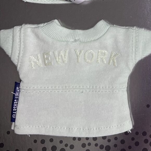 NEW NY Disney nuiMOs Outfit / Top New York Spirit Jersey Top Mint Green NWT - Picture 3 of 6